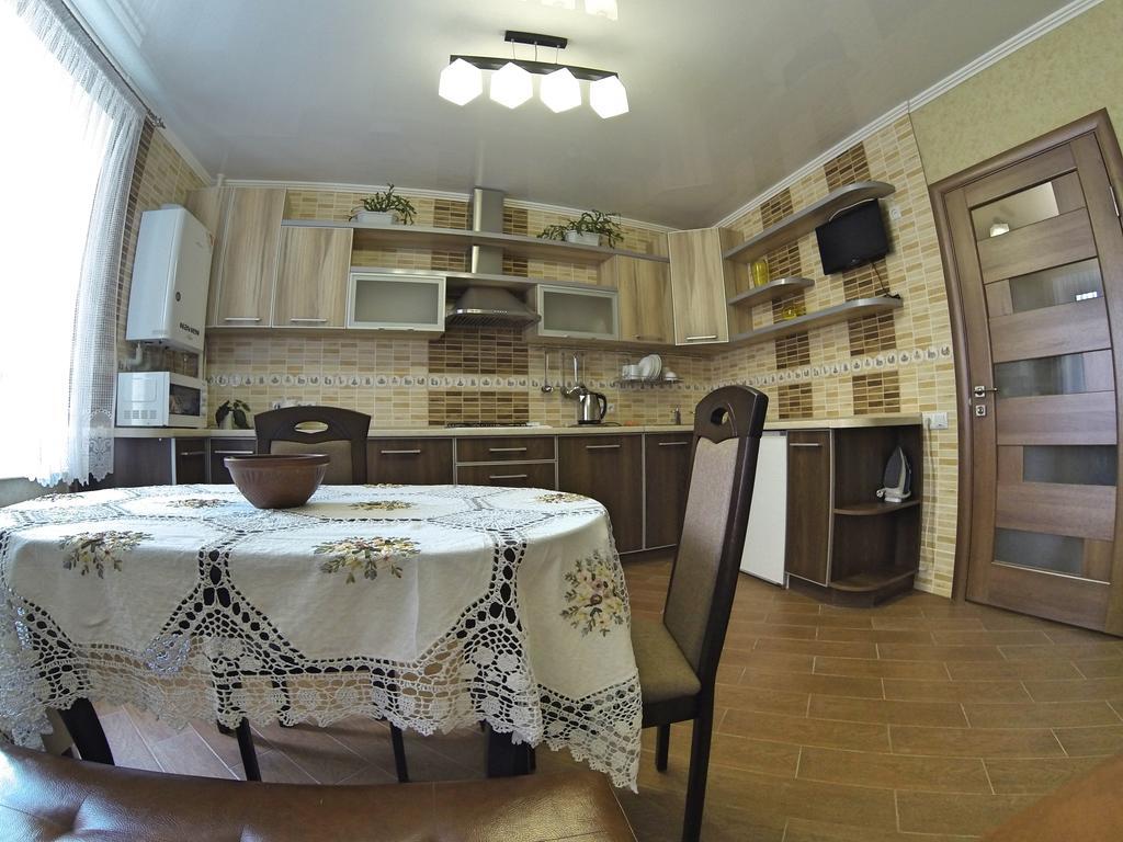 Naberezhnaya Roshen Lägenhet Vinnytsia Exteriör bild