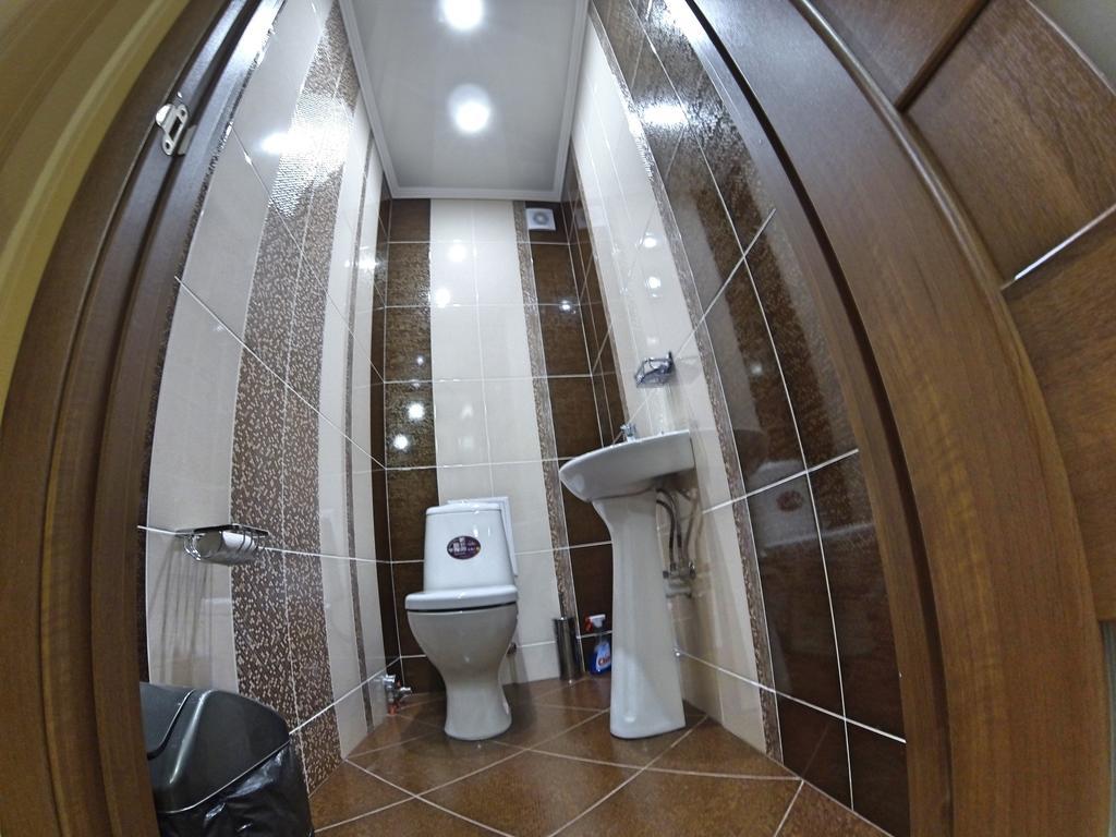 Naberezhnaya Roshen Lägenhet Vinnytsia Exteriör bild